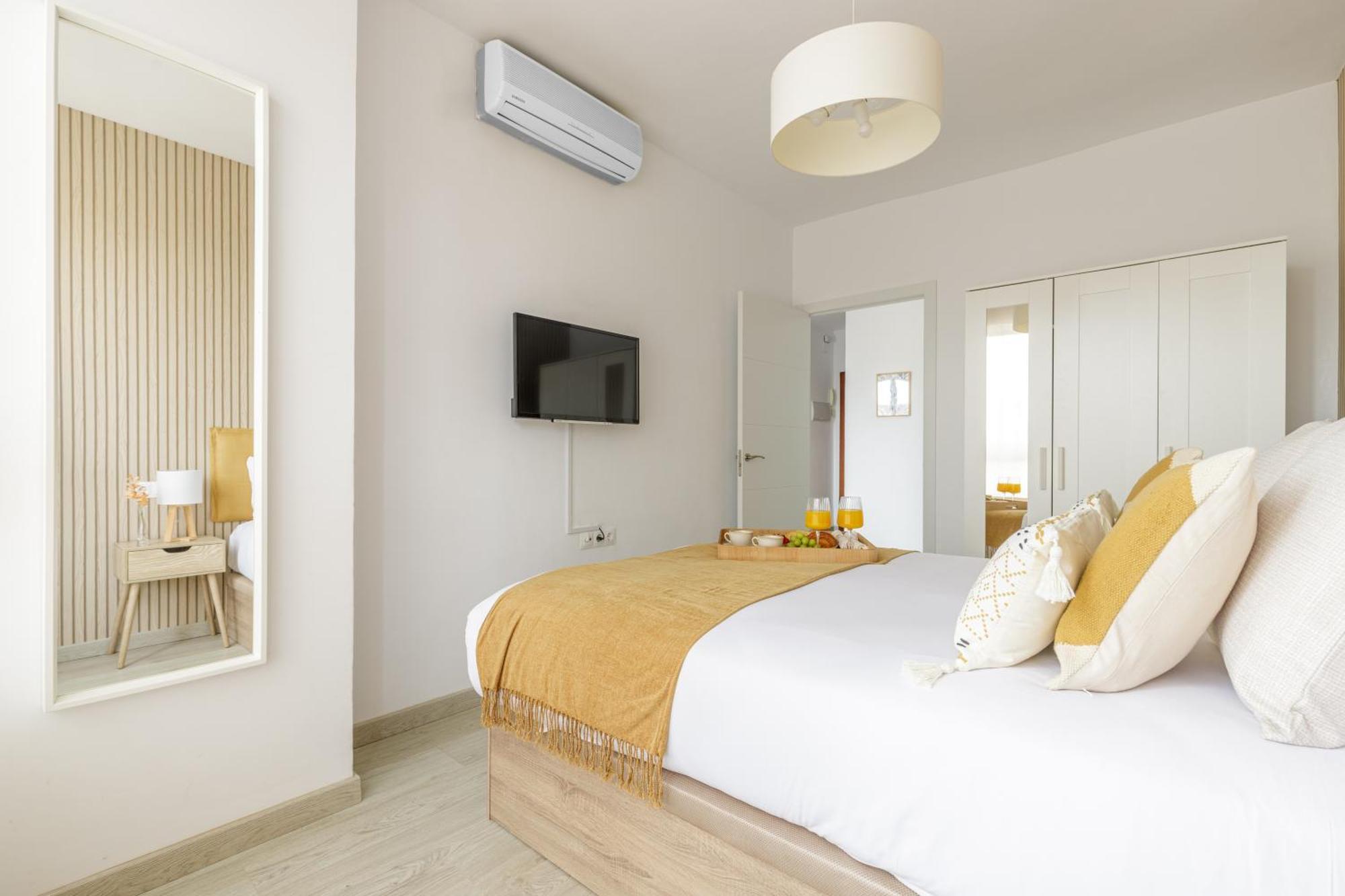 Apartamento Living4malaga Marin Sky
